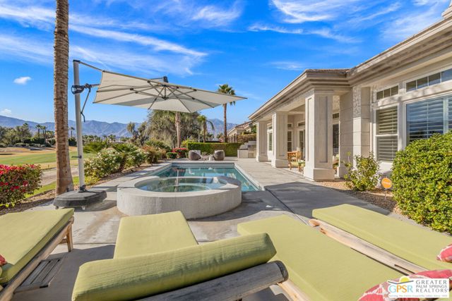 38 Calle Del Norte, Rancho Mirage CA: https://media.crmls.org/mediaz/008a6629-8145-42db-b258-f8bcefb77e7e.jpg