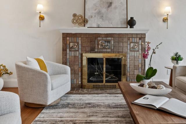 929 Darien Way, San Francisco CA: https://media.crmls.org/mediaz/008d2863-0436-4300-85df-ad7cbd6dd883.jpg