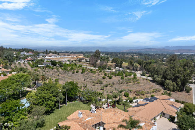 230 Crestview Avenue, Camarillo CA: https://media.crmls.org/mediaz/008d3014-51be-49fb-9526-c38ab76aa26d.jpg