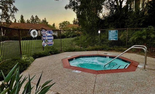 Image 10 of 20 For 12530 Carmel Creek Road 141