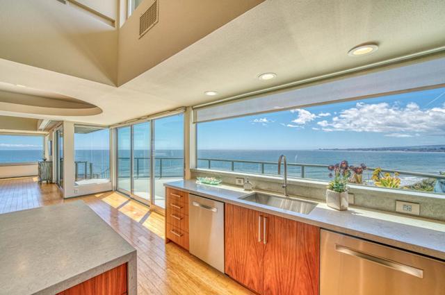 420 Seaview Drive, Aptos CA: https://media.crmls.org/mediaz/008fdcff-1553-4590-b968-27d8151b4ec6.jpg
