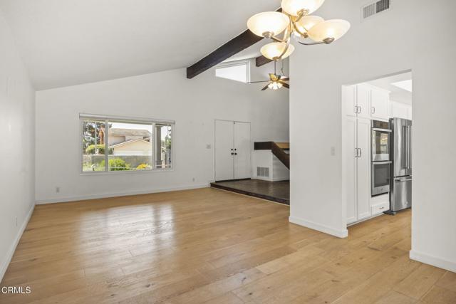 Detail Gallery Image 12 of 40 For 2325 Parkway Dr, Camarillo,  CA 93010 - 4 Beds | 3 Baths