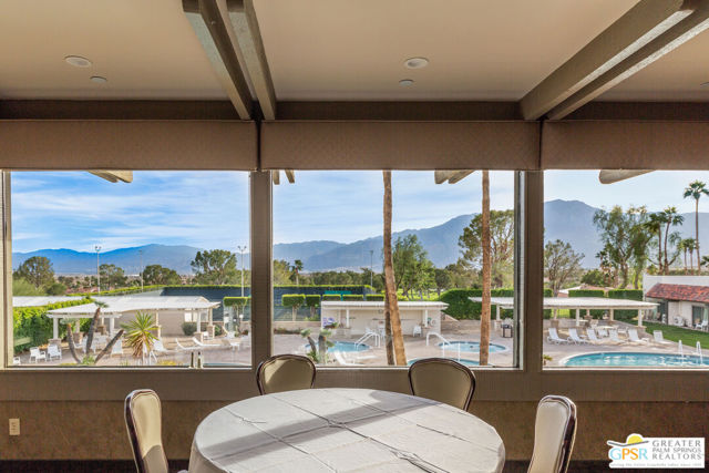 64285 Spyglass Avenue, Desert Hot Springs CA: https://media.crmls.org/mediaz/0091a88d-f1d9-4f7c-9681-dcb5f442f952.jpg
