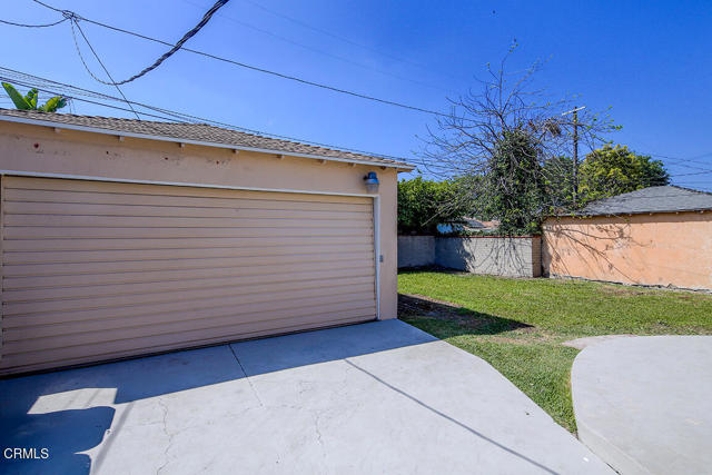 Detail Gallery Image 20 of 31 For 3411 S Cochran Ave, Los Angeles,  CA 90016 - 3 Beds | 2 Baths