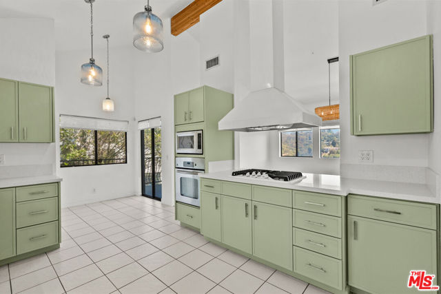 3665 ALTA MESA Drive photo 13