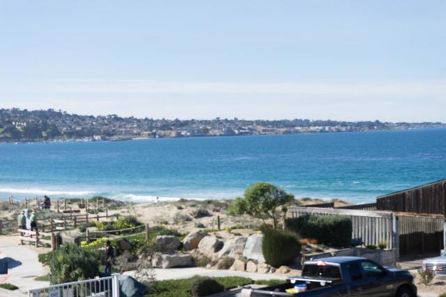 125 Surf Way, Monterey CA: https://media.crmls.org/mediaz/0095dec2-ef7a-47c1-9cbd-5aa6abe3988a.jpg