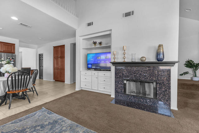 Image 21 of 67 For 37411 Bosley Street