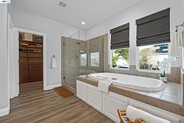 2170 Santa Croce Dr, Livermore CA: https://media.crmls.org/mediaz/00989b31-db85-439e-a516-b412b5b5a5dd.jpg