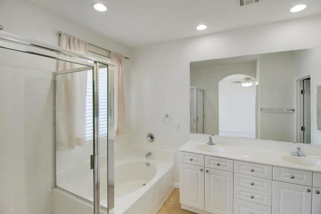 48180 Chandler Court, Indio CA: https://media.crmls.org/mediaz/009985d8-b1e6-4fa5-a5f1-33a62712bc6a.jpg