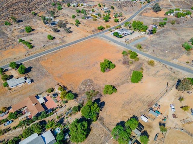 Detail Gallery Image 11 of 14 For 28470 Goetz Rd, Quail Valley,  CA 92587 - – Beds | – Baths