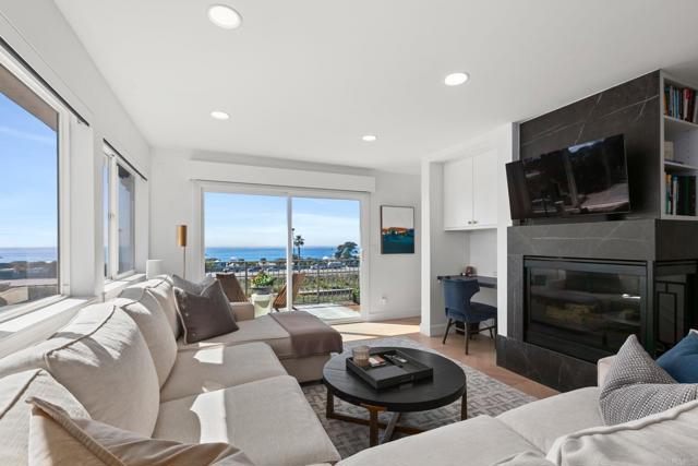 Home for Sale in Cardiff by the Sea
