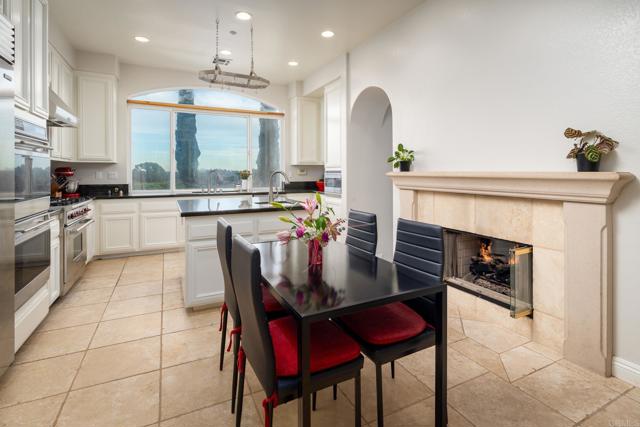 Detail Gallery Image 20 of 75 For 7992 Paseo Esmerado, Carlsbad,  CA 92009 - 5 Beds | 6/1 Baths