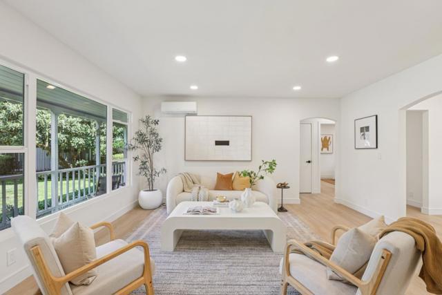 453 N Rengstorff Avenue, Mountain View CA: https://media.crmls.org/mediaz/009d117b-9b3b-49b5-980c-0762a21601fe.jpg