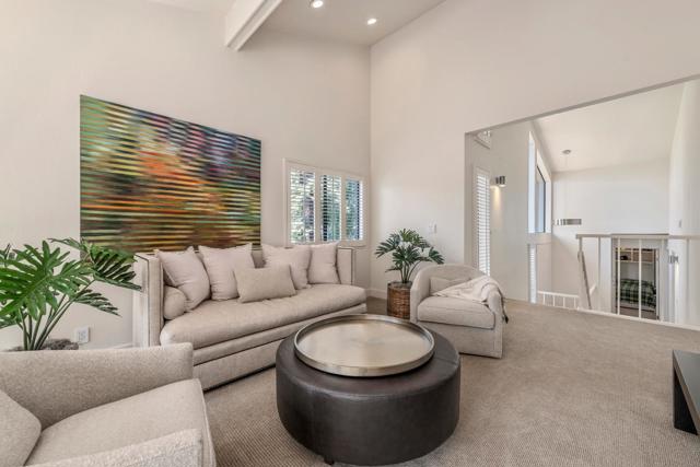 700 Sand Hill Circle, Menlo Park CA: https://media.crmls.org/mediaz/009d8145-64da-4c00-8c02-098aea1ef898.jpg