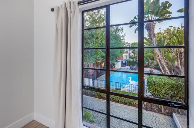 Detail Gallery Image 19 of 23 For 2630 Pirineos Way #14,  Carlsbad,  CA 92009 - 2 Beds | 2 Baths