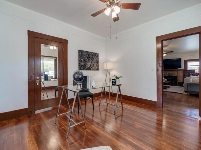 906 West Street, Hollister CA: https://media.crmls.org/mediaz/009f1c57-e44a-426f-8e9d-b02d8f58c26e.jpg