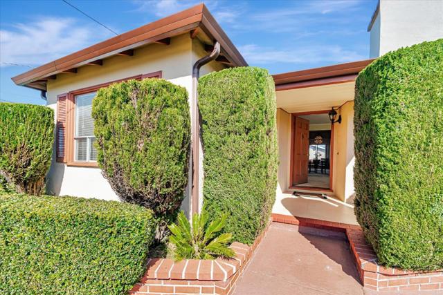 704 87th Street, Daly City CA: https://media.crmls.org/mediaz/009f6b1f-8b3f-4e5b-85bb-c623e716e64e.jpg
