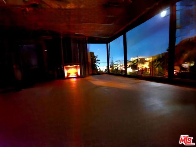 1782 Viewmont Drive, Los Angeles CA: https://media.crmls.org/mediaz/00a00ef1-e7e4-44b2-8c0e-1835032f5666.jpg