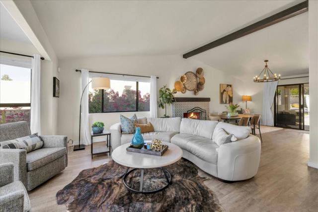 73501 Broken Arrow Trail, Palm Desert CA: https://media.crmls.org/mediaz/00a0bbd4-28af-4e73-b2f1-95f6dafe712c.jpg