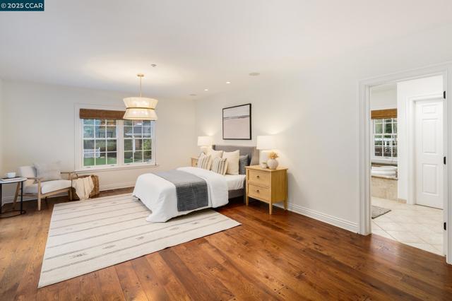 45 Lark Pl, Alamo CA: https://media.crmls.org/mediaz/00a0bec8-5711-4efe-a3c1-574b9fdbccda.jpg