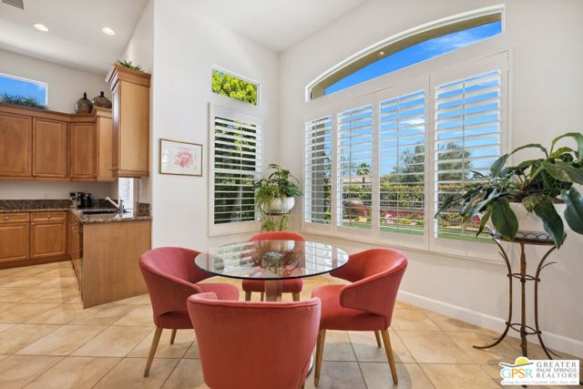 1 Toscana Way, Rancho Mirage CA: https://media.crmls.org/mediaz/00a0c12d-2db1-4e48-8d61-e9599abd8dec.jpg