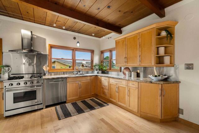 855 San Ramon Avenue, Moss Beach CA: https://media.crmls.org/mediaz/00a231cc-fe2b-44b5-a563-db9a27d43bd5.jpg