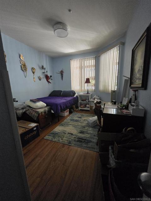 4701 Date, La Mesa CA: https://media.crmls.org/mediaz/00a26ac7-dfe5-4229-bc7f-4392d54fea0c.jpg