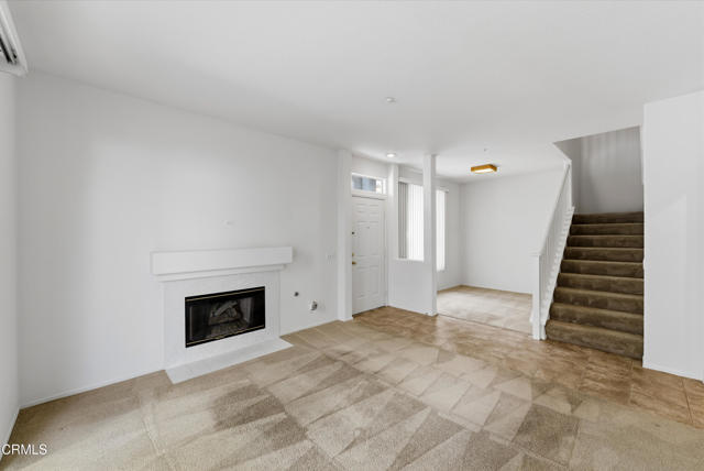 Detail Gallery Image 7 of 42 For 11805 San Tropez Pl, Moorpark,  CA 93021 - 3 Beds | 2/1 Baths