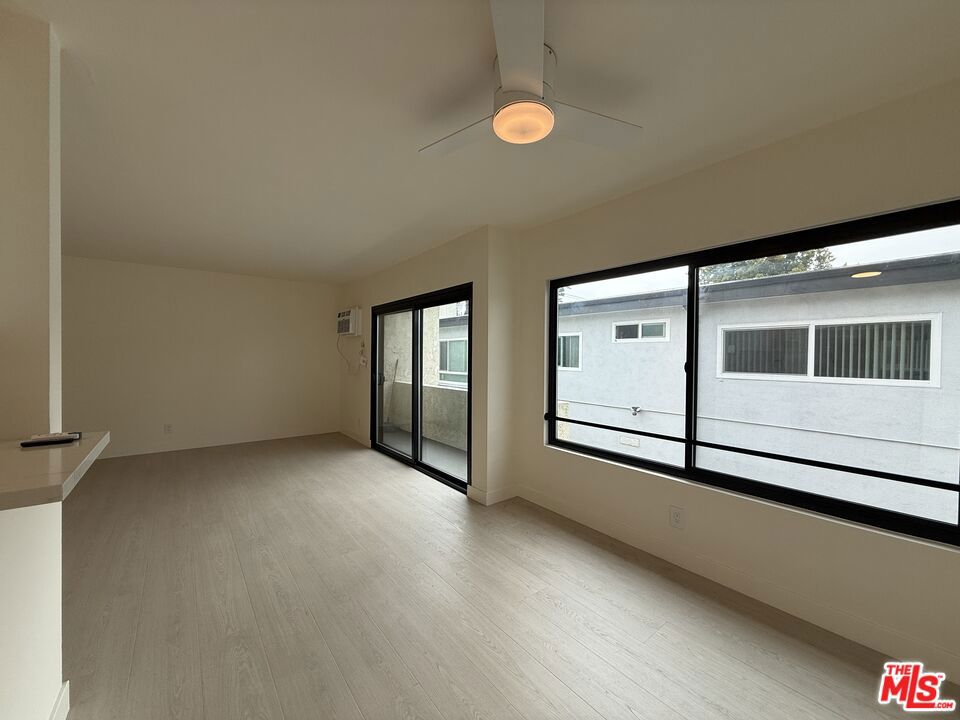 3660 Watseka Avenue #6