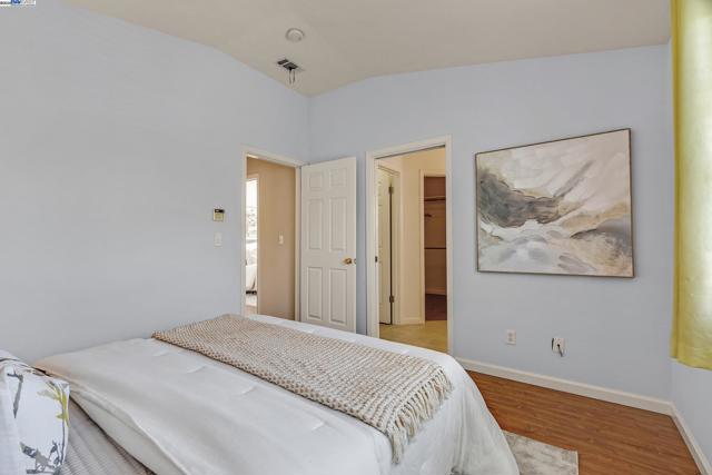 3463 Ellery Cmn, Fremont CA: https://media.crmls.org/mediaz/00a5aa01-04c2-4aff-9998-1b1316f1e3f5.jpg