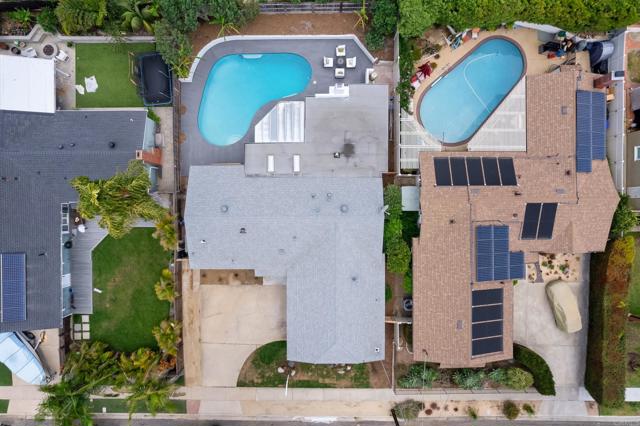 4936 Mount Elbrus Drive, San Diego CA: https://media.crmls.org/mediaz/00a62433-09b0-47d9-803f-8910999fa0ec.jpg
