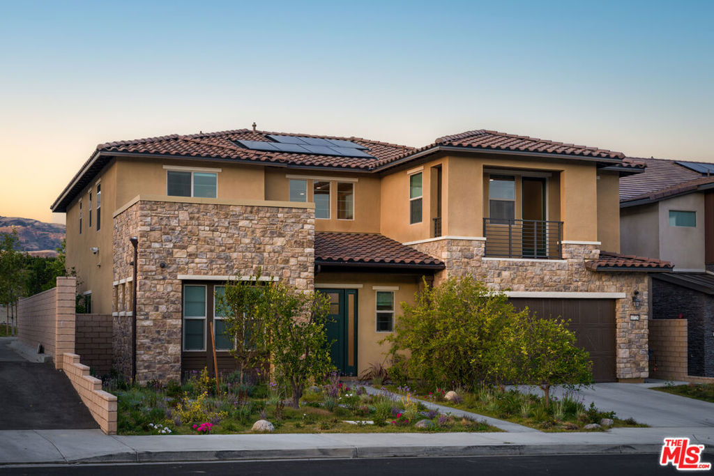 MLS #26855413 image #1