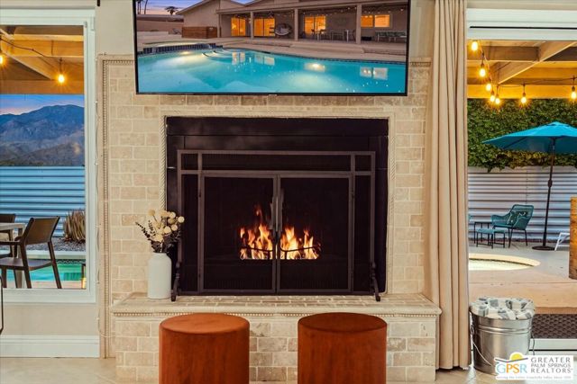 965 S Nueva Vista Drive, Palm Springs, CA 92264