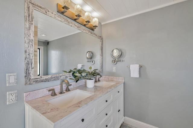 3300 Crystal Heights Drive, Soquel CA: https://media.crmls.org/mediaz/00aa0e31-238f-4967-88ca-1787abb413ac.jpg