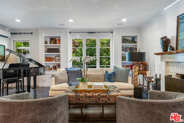 Drew Fenton | 233 S Saltair Avenue Los Angeles CA | MLS: 7463962 Drew Fenton | 233 S Saltair Avenue Los Angeles CA | MLS: 7463962