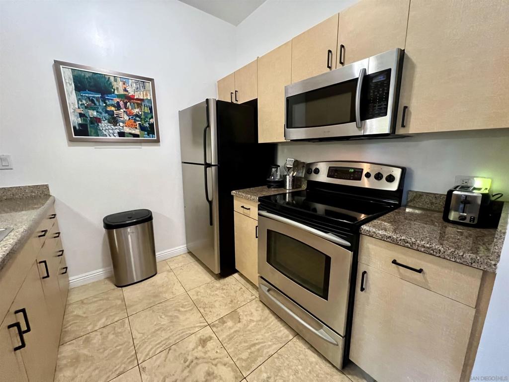 425 Beech St - photo 7