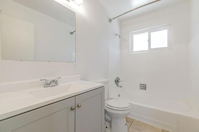 Image 12 of 23 For 508514 Willard Avenue
