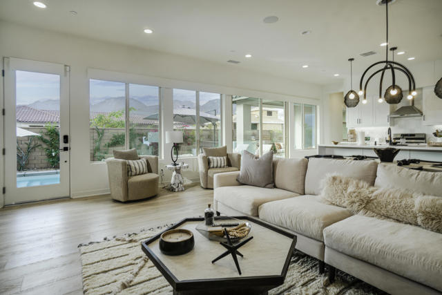 80310 Platinum Way La Quinta CA--9