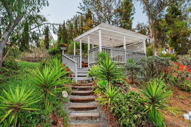 3750 Valley Vista Fork, Bonita CA: https://media.crmls.org/mediaz/00af24c0-aed1-492e-bd17-f81378748ddb.jpg