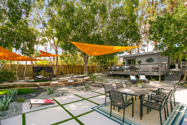 73265 Tamarisk Street, Palm Desert CA: https://media.crmls.org/mediaz/00afdb05-307f-4128-b65c-cf14f3ea2cd8.jpg