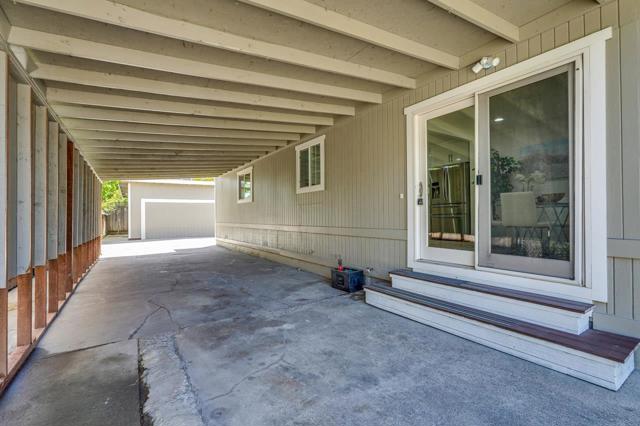 764 4th Avenue, Redwood City CA: https://media.crmls.org/mediaz/00b0074f-0453-4462-bf8a-1d7e959888a0.jpg