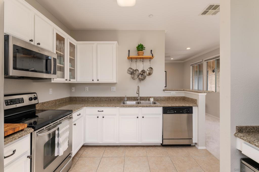 3825 Elijah Ct - photo 10