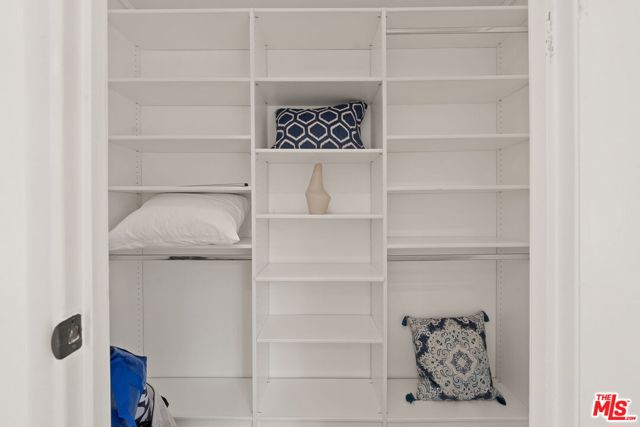 Drew Fenton | 25648 Timpangos Drive Calabasas CA | MLS: 7491855