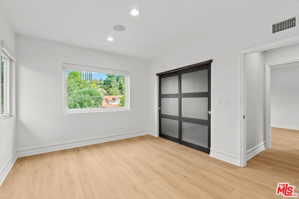 MLS #25618429 image #12