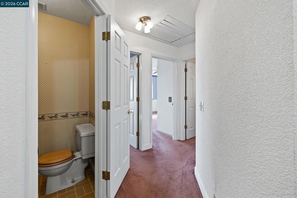 https://media.crmls.org/mediaz/00b0c5de-ebbb-4b0e-ba9a-1cb242f65478.jpg?preset=X-Large