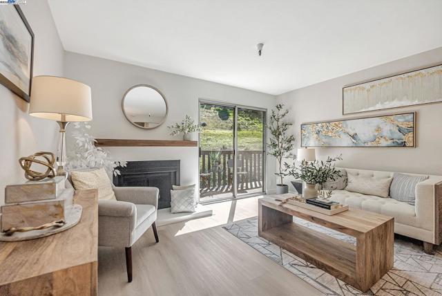 Image 1 of 29 For 1775 Panda Way  344