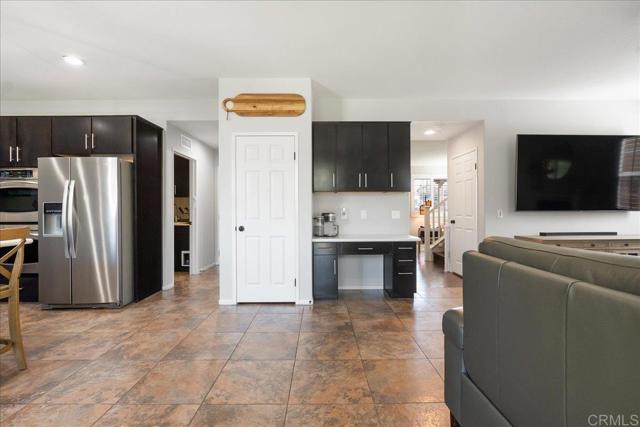 46525 Peach Tree Street, Temecula CA: https://media.crmls.org/mediaz/00b1e7f5-9b13-428d-9cb9-722783843b7c.jpg