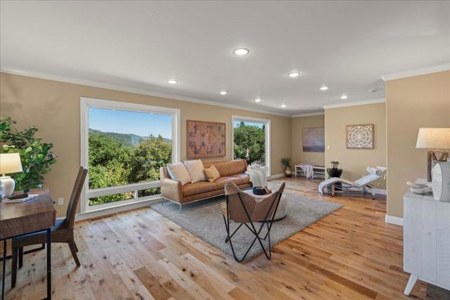 25400 Radonich Road, Los Gatos CA: https://media.crmls.org/mediaz/00b245ed-002a-4142-a340-07fc96b499c2.jpg
