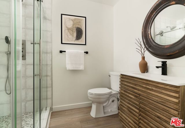 1060 Monte Drive, Santa Barbara CA: https://media.crmls.org/mediaz/00b268be-3d9e-4227-adcf-db2dc341251c.jpg