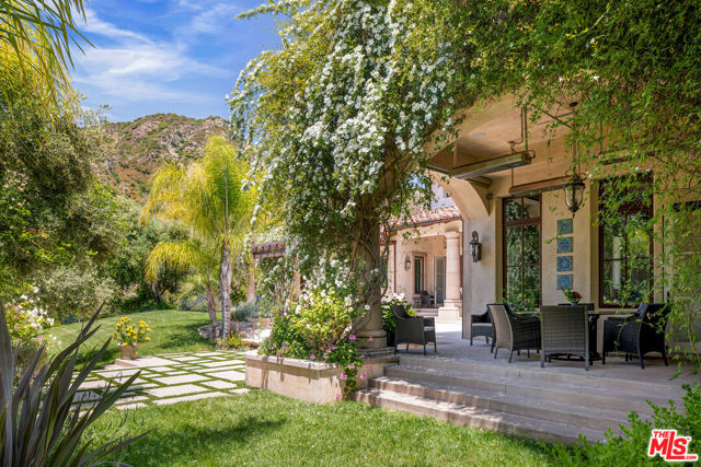 31823 Lobo Canyon Road, Agoura Hills CA: https://media.crmls.org/mediaz/00b2809a-b6d5-491c-855b-9f3649fe2ed4.jpg
